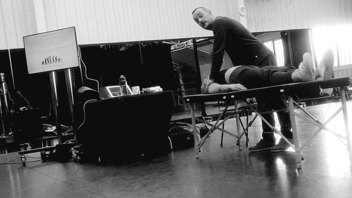 katrstevens's tweet photo. Massive thank you to my wonderful mentor @IanNicholasHTVW for bringing his expert knowledge and magic hands to my students and colleagues @TheBigAct - such an informative and practical morning enjoyed by all #balance #posture #voice #manualtherapy @thevoiceworks @_Balanced_Voice https://t.co/UEj70619fl