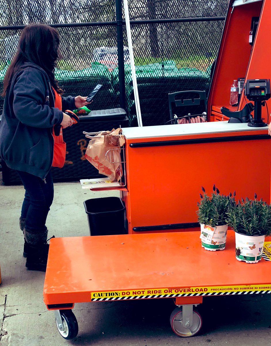PPS_Melanie's tweet photo. Spring Fever is hitting Gastonia!
@PPS_April @PPS_Mitchell @PPSinHD @PPS_MarkS https://t.co/MlxSiw9x30