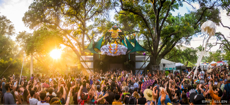 exist_happy's tweet photo. Earn a full experience scholarship to Lucidity Festival!  #lucidityfestival  #RegenerationEarth https://t.co/naMAQGUW4J https://t.co/Y415TMGaoc