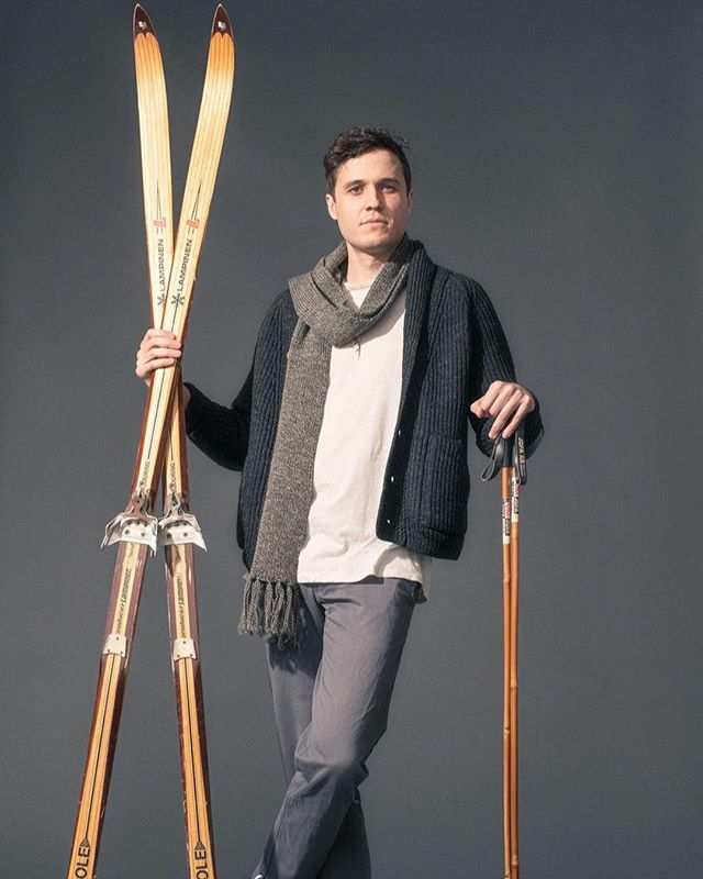 The sun is coming out and cross country skiing season may be coming to a close soon enough - but in the mean time, our pal <a href="/kylespam/">kyle lamb</a> shows us some ski bunny style 🎿❄️🌲
.
.
.
.
.
#18Waits #mensfashion #mensclothing #mensweardaily #mensfashions #madein… ift.tt/2PT161n