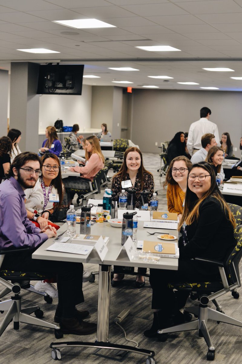 KochCollege's tweet photo. We're excited to welcome the Discovery Scholarship finalists to our Wichita headquarters today!

These students from 13 different universities will learn about internships and careers across Koch companies, as well as our Market-Based Management® philosophy. https://t.co/0meM0nfbVG