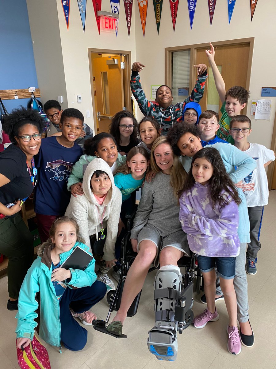 Yesterday we were lucky to get a visit from the wonderful <a href="/SymonsSpeaksUp/">Liz Vail</a>!!! We wish her a speedy recovery!!