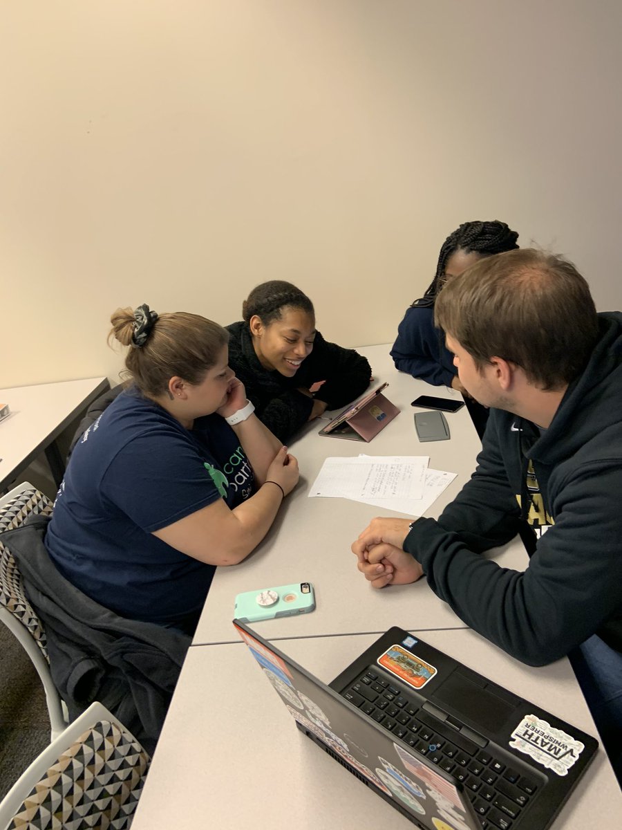 ARTwithJessica's tweet photo. Our Cobb STEM Innovation Academy was full of Hip Hop beats and integrating rap into STEAM instruction! Such a fun day! ππΆπ€© #cobbstemia #cobbsteam #cobbartsintegration @LauraLaQuaglia @STEMsally https://t.co/EYIRVO1nRa
