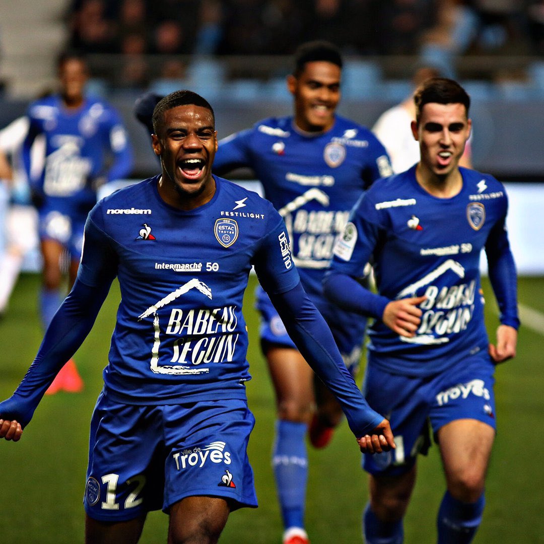 lecoqsportif's tweet image. ⚽ MATCHS DU WEEKEND ⚽

@estac_officiel 🆚 Paris FC
🗓 26/03
🕖 20:00

@lausanne_sport 🆚 Vauduz
 🗓 8/03
🕖 15:00

@ASSEofficiel 🆚 Bordeaux 
🗓 08/03
🕖 15:00

 #LCSFootball  #LCSFamily