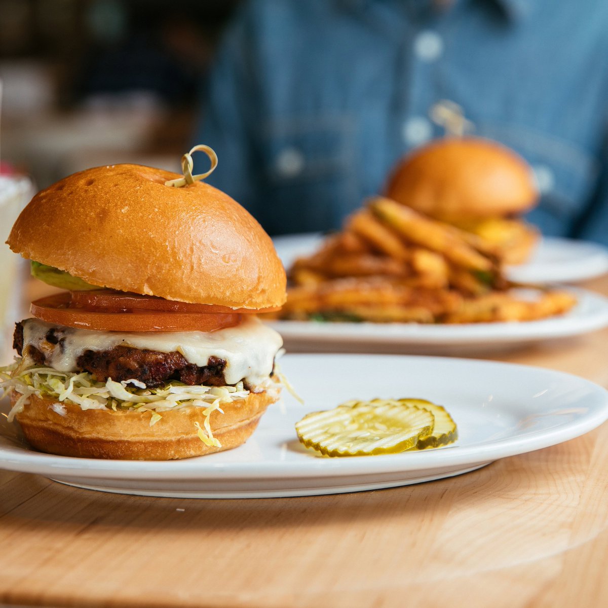 Dynamic duo. 🍔
#zinburger