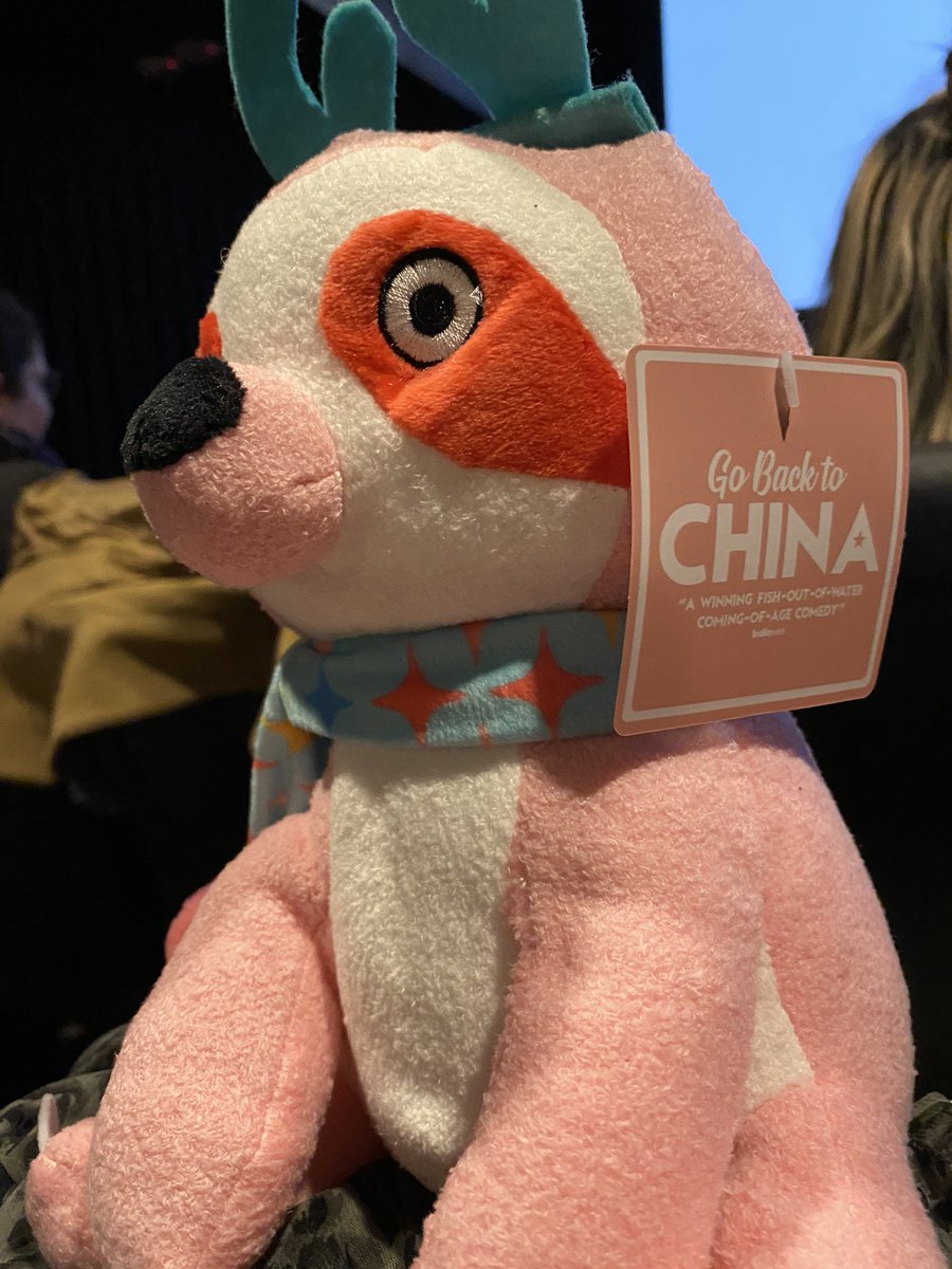 setochungster's tweet photo. Please go see @gobackchinafilm written, produced & directed by the super talented #EmilyTing! You’ll enjoy heartwarming family movie full of twists & fun with @AnnaAkana @KellyHu @MsLynnChen & Richard Ng. It’s playing at @CityCinemasNYC East Village. Pls go & support this film! https://t.co/2fcxEIjZUf
