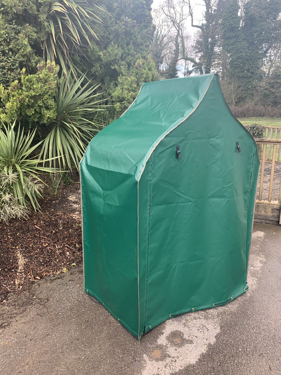 koverit's tweet image. We are now stocking a waterproof cover for the AFK Orchard arbour,  the #AFKorchardcover comes with 5 yrs fair wear &amp;amp; tear guarantee, and features roll up front panel.  It is 100% waterproof &amp;amp; UV stabilised #waterproofarbourcover #AFKarbour