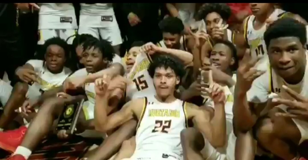 PPgcaa's tweet photo. Congratulations to our @pgcps Boys 🏀 teams who won Region Championships last night and compete at the State level Saturday night.
4A South I 🏆 Bladensburg 
4A South II 🏆 Wise
2A South II 🏆 Douglass
1A South I 🏆 Fairmont Heights 
1A South II 🏆 Surrattsville https://t.co/pXOAvYkZ5e