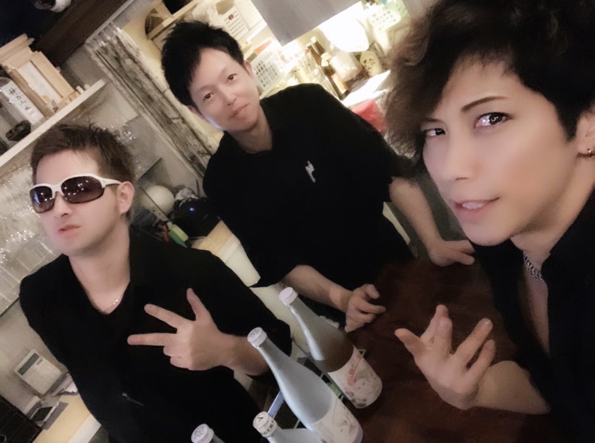 Tatsuya 奪われたサングラス 裸眼