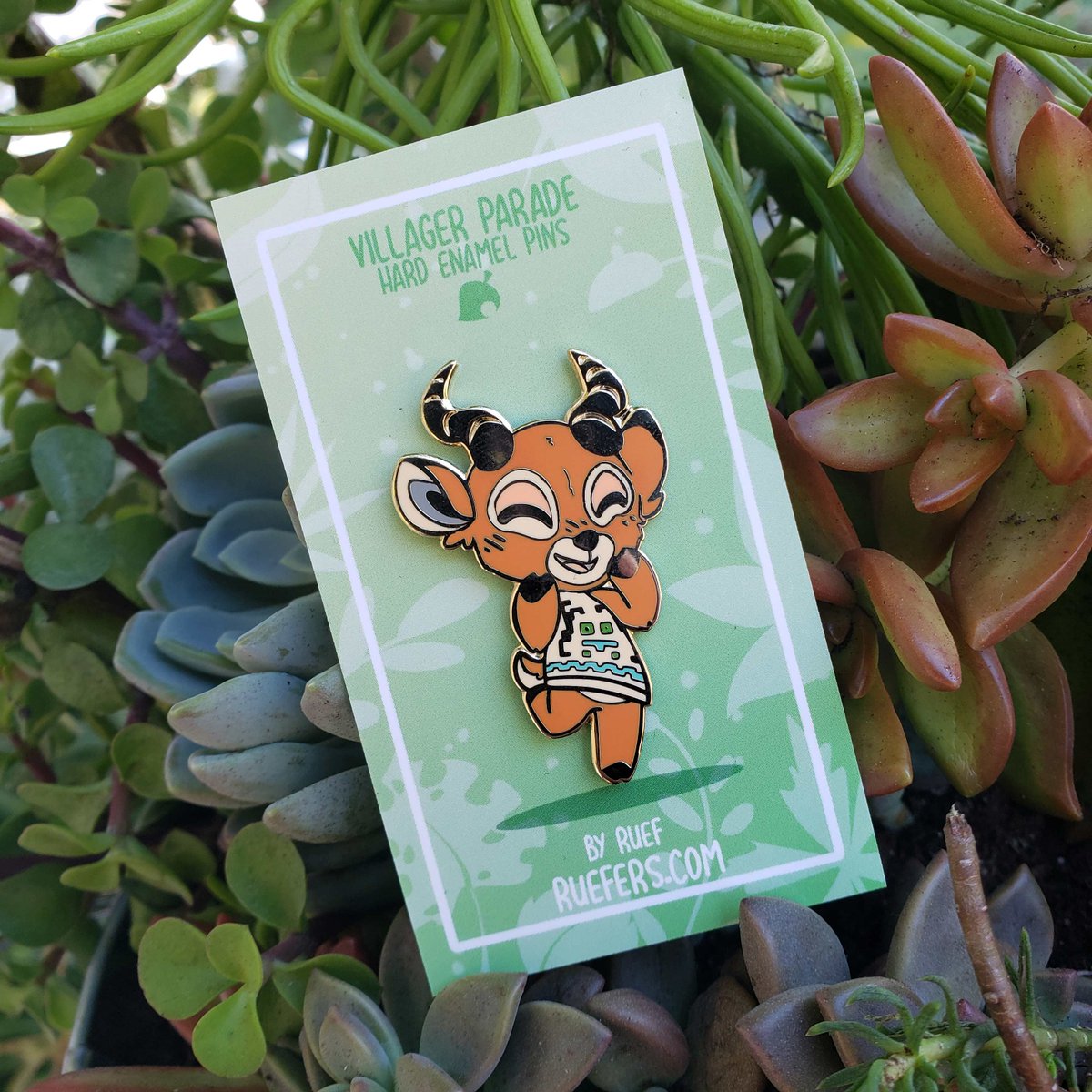 Ruefers's tweet photo. I'm giving away 2 sets of 4 animal crossing enamel pins!

Winners can pick any 4 animal crossing enamel pin from my website, https://t.co/7FCIbbipAT (9 to pick from!)

To enter:
-Retweet and Follow!!
-(optional) comment your favorite villager for future pins!

Ends on March 20th! https://t.co/wzftgBJJCZ