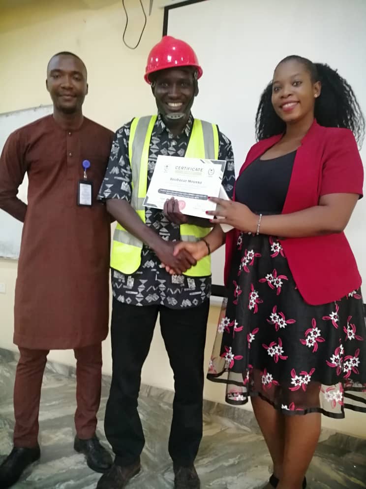 astevengroup's tweet photo. Renewable Energy Technology Training Institute (RETTI) in collaboration with ASREA held a one-week SPVI training which started on the 2nd March 2020. The training was concluded today with certification to the trainees. #sdg7 #training #astevengroup #asrea #spvitraining #solar https://t.co/KX4dLMGANE