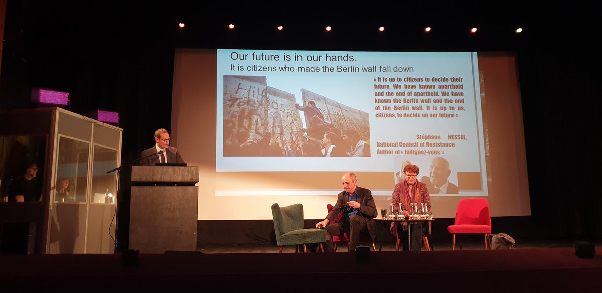 Auf  m.facebook.com/story.php?stor… Debat in Berlin ueber #FinanzKlimatPakt