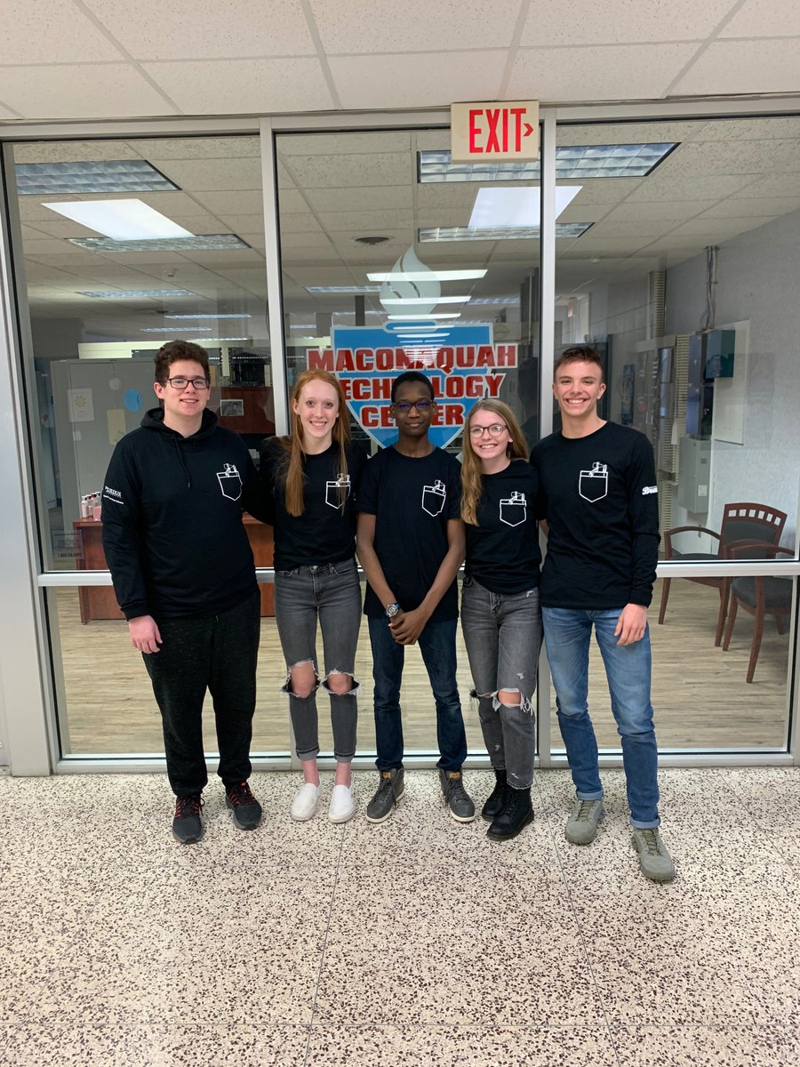 mactechtribe's tweet photo. The 2019-2020 Tech Tribe shirts are in!  Our 6th-period students are showing them off!  Thanks to @PurdueKokomo for sponsoring our program for the past four years!  #BravePride #BoilerUp https://t.co/2yFA6fCArB