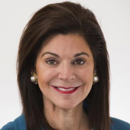 .@erinsnod: Director of School of Communication and Design to leave Loyola
#loyolamaroon #MaroonNews
.
.
bit.ly/2TrLbct