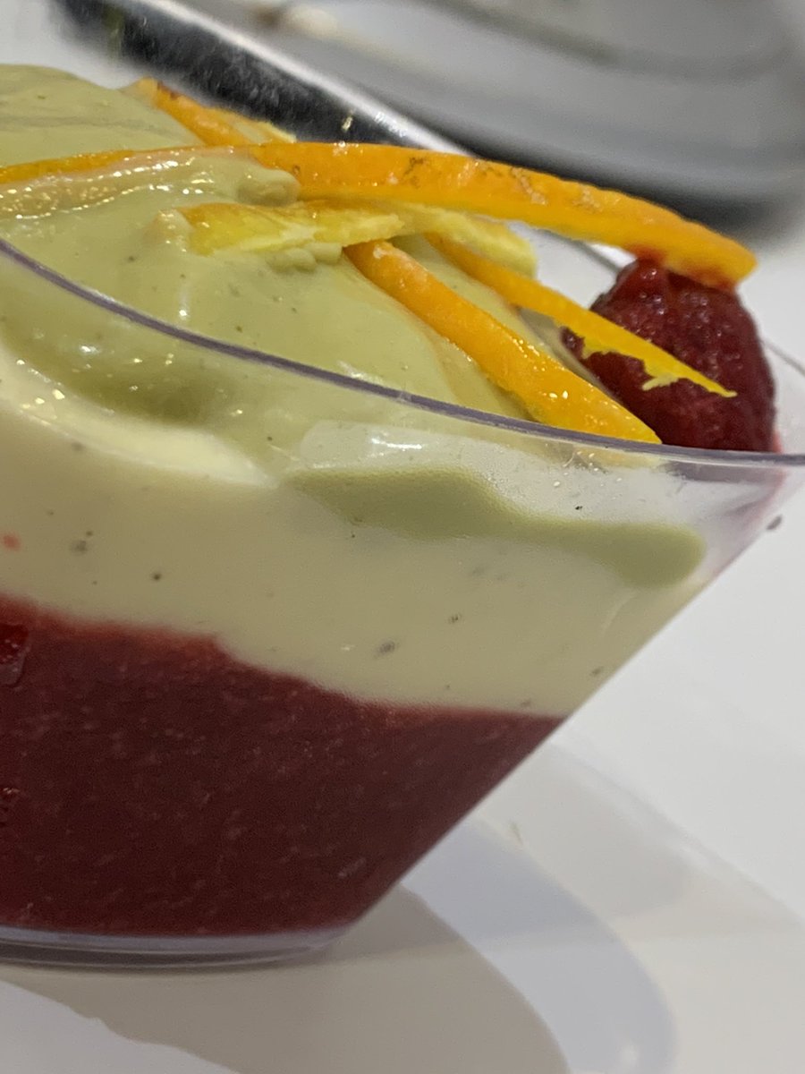 maestrigelatier's tweet photo. Last day at #Aahar2020 working with Masterchef of @Iceteam1927 with Gelato Chef Giorgio Zanatta
#NewDelhi https://t.co/0ieBvFS6vy