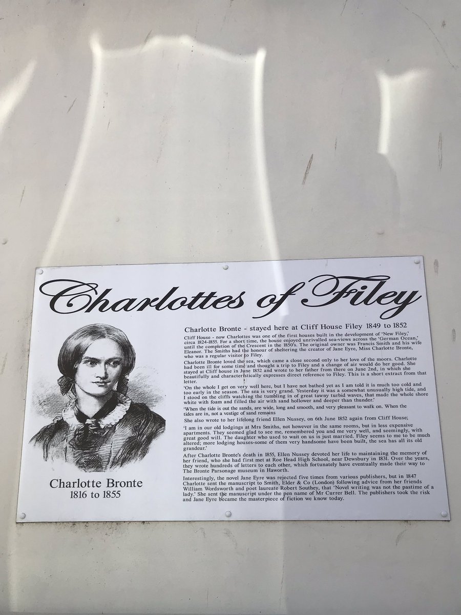 PoetDeanwilson6's tweet image. In Charlotte’s of Filey
he showed me
a Polaroid of his ex

he was slim and stunning
and wearing next to nowt
in a garden in Kent...

#takemeupthelighthouse 

wreckingballpress.com/product/take-m...

@wbphull 
@wbmusicandbooks 
@JEBooksHull 
@gaystheword 
@inpressbooks 
#Filey 
#Yorkshire