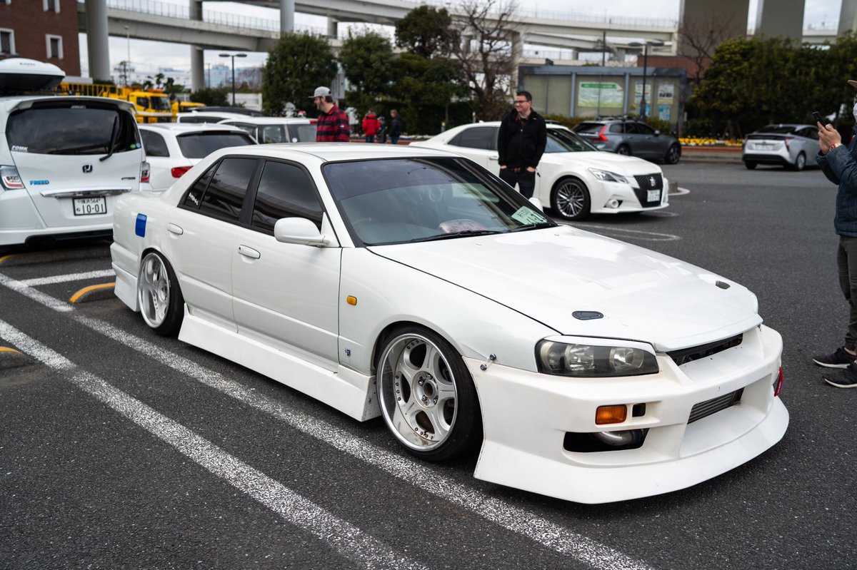 TheRoyalOrigin's tweet photo. We had a Yokohama car adventure with @koruworks and we had to stop by Daikoku PA. Check out some gems we spotted in the famous parking lot. #royalorigin #daikokupa
https://t.co/cmedgLD4tO https://t.co/XH04hb9CkR