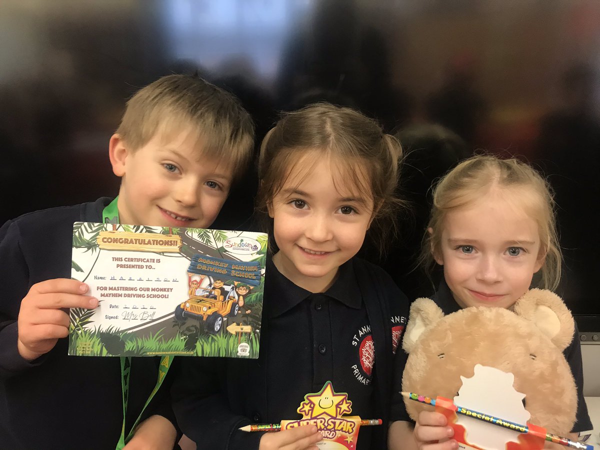 STAClassRighton's tweet photo. Belated well done to last week’s award winners, Evie and Ruby. Harrison also told us about his driving skills #lotstocelebrate #stars #teamstannes https://t.co/o8qcZZQP48