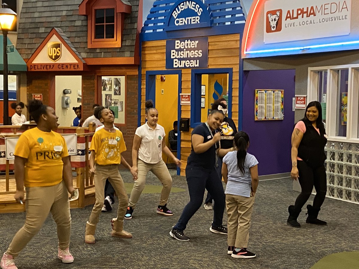 A spontaneous Cha Cha Slide at Biztown!  <a href="/PriceOwls/">Price Elementary</a>