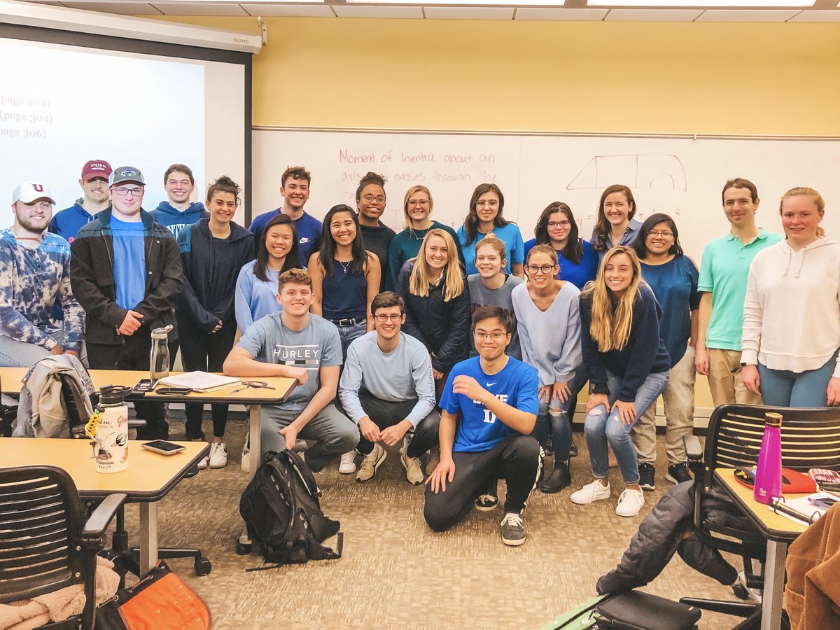 Happy #DressInBlueDay! My Biomechanics class at @UnionCollege wears blue to honor Jenn Currey! She is not only a beloved Professor in the Electrical, Computer, and Biomedical Engineering Department; she is also a #ColonCancerSurvivor!  #tomorrowcantwait #closeoutcrc @CCAlliance