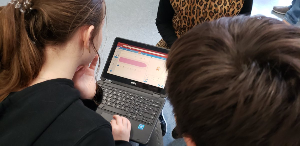 vickiemorgado1's tweet photo. Students in grade 7 @QofH_DPCDSB spending time with the student they will be designing their instrument for using @makeymakey #dpguidance so we can design with user in mind. Then reflecting on what we learned. #dpcdsb #natgeoservicelearning https://t.co/NWvXtqsrn5