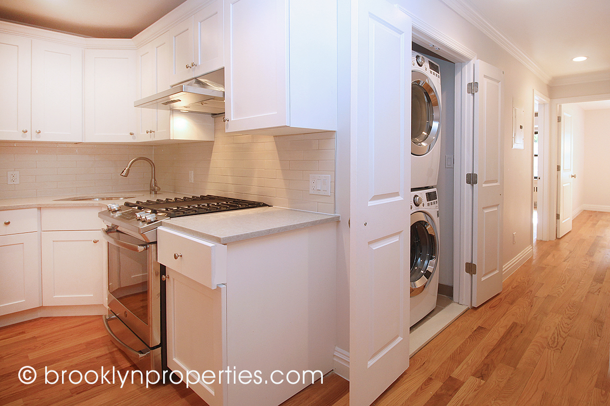 BkProperties's tweet photo. OPEN HOUSE : SUN, March 8th 1-3pm at 406 Degraw St. Two units left: 1,700 square foot duplex w/private garden &amp; a floor-thru w/option for 3rd BR. $1.275M - $1.800M Contact: Ilene 646.334.4826 #brooklyn #OpenHouse  #Forsale #Condo https://t.co/CQ4o1z9GDk