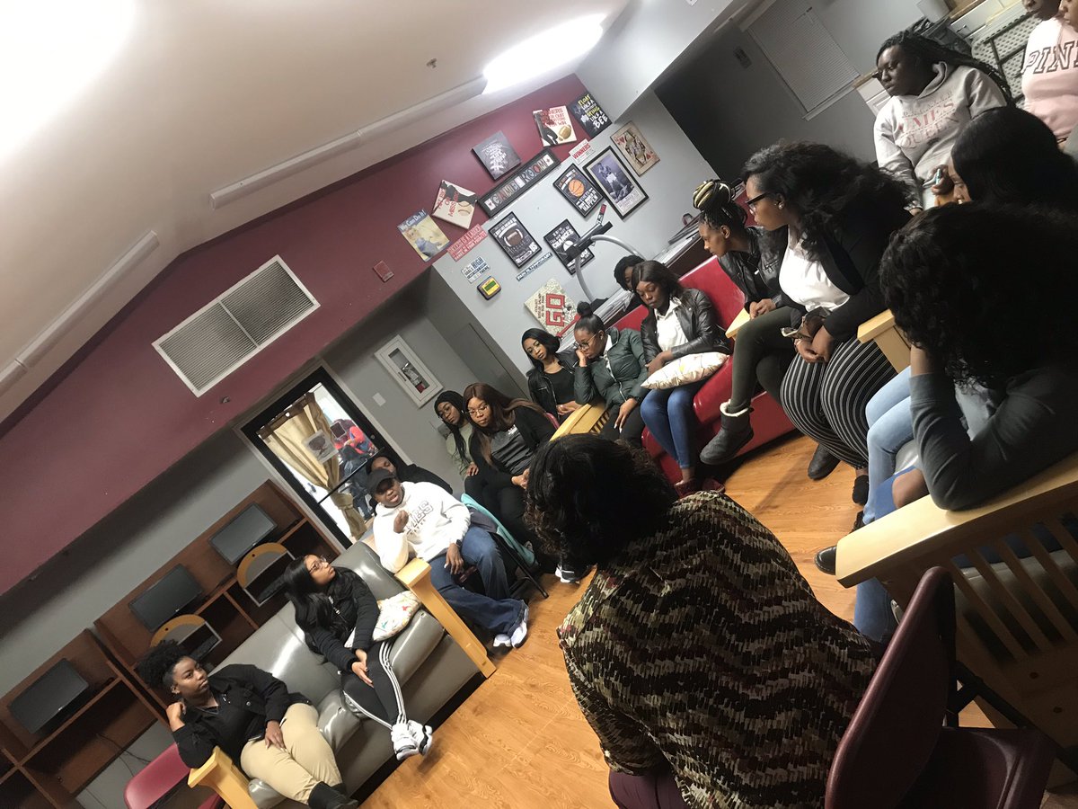 upsilonsigmadst's tweet image. Sometimes being a college student gets hard but having your faith makes everything so much easier! Thank you to all who came out last night to episode 4, YSIG Talks-Pray! We hope you are enjoying Delta Week as much as we are! #UMES #DELTASONTHESHORE #DELTAWEEK #UPSILONSIGMA