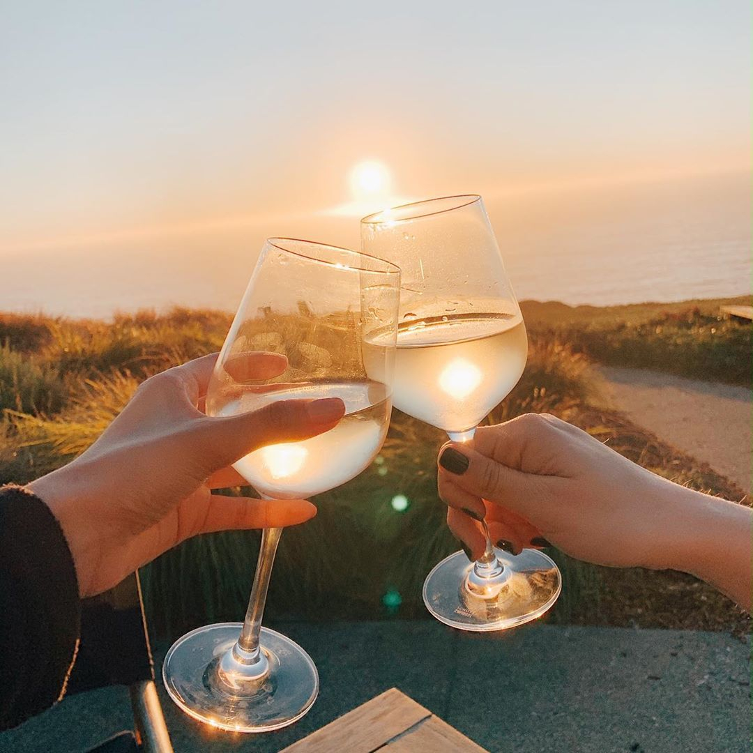 This is what out of office should look like. Happy #NationalDayofUnplugging⁠.⁠