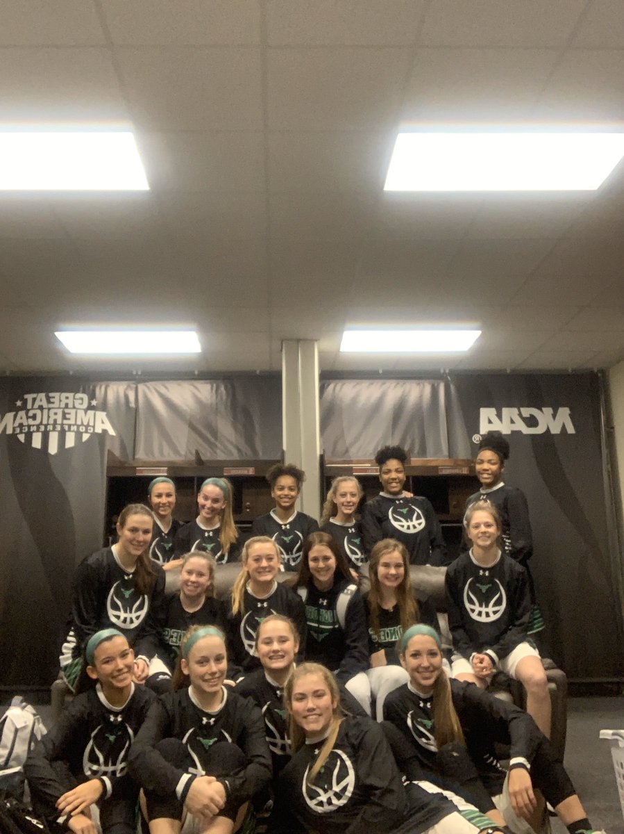 jhs_spirit's tweet photo. Come support our girls in the Area championship tonight at 6:30 in chickasha. Black out the stands!!💚🖤 https://t.co/kTGLnwxu5U