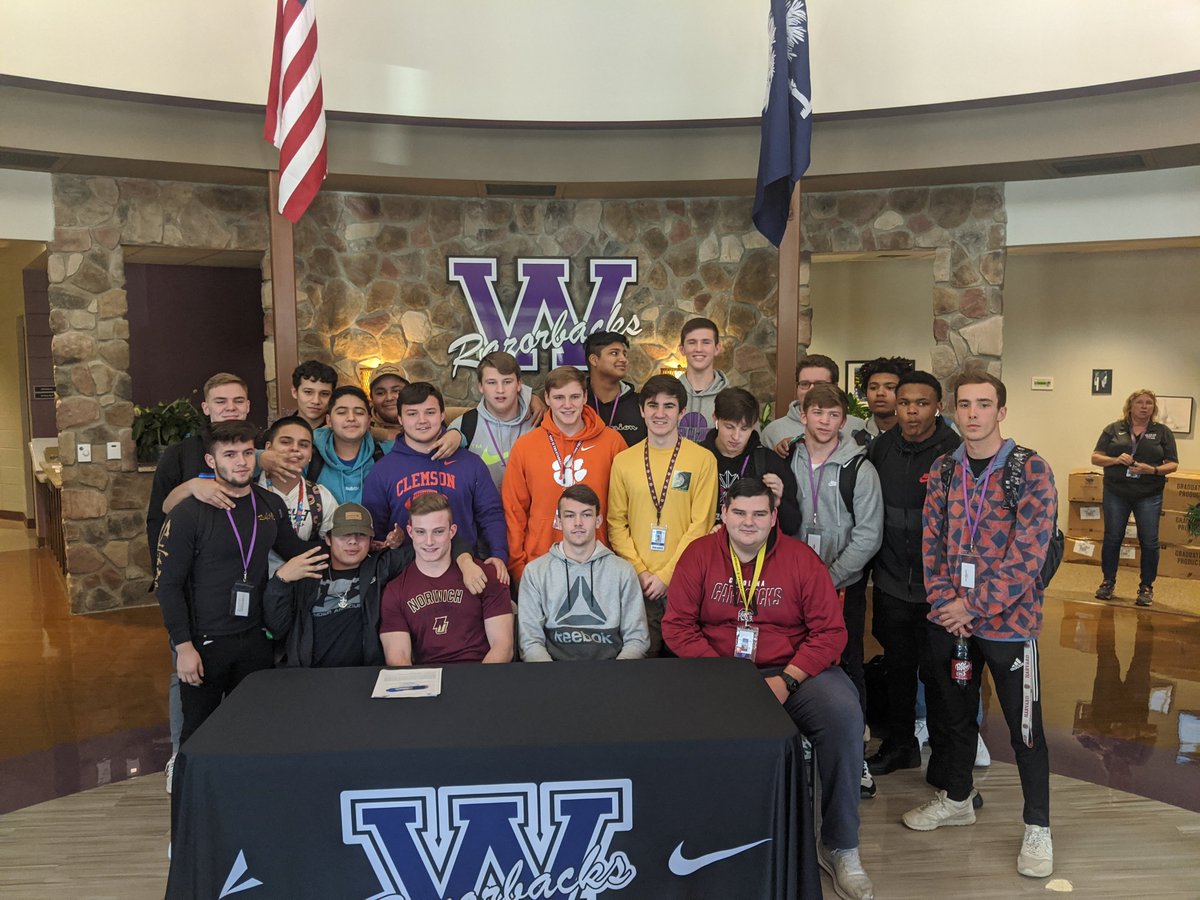 WalhallaHSFBall's tweet photo. Another great event as Walhalla Razorback @declankapusta signs his NLI to pursue his degree and play football at Norwich University!  Great job Declan! @padgett_johnson @HighSchoolBlitz https://t.co/YNHNflL9vt