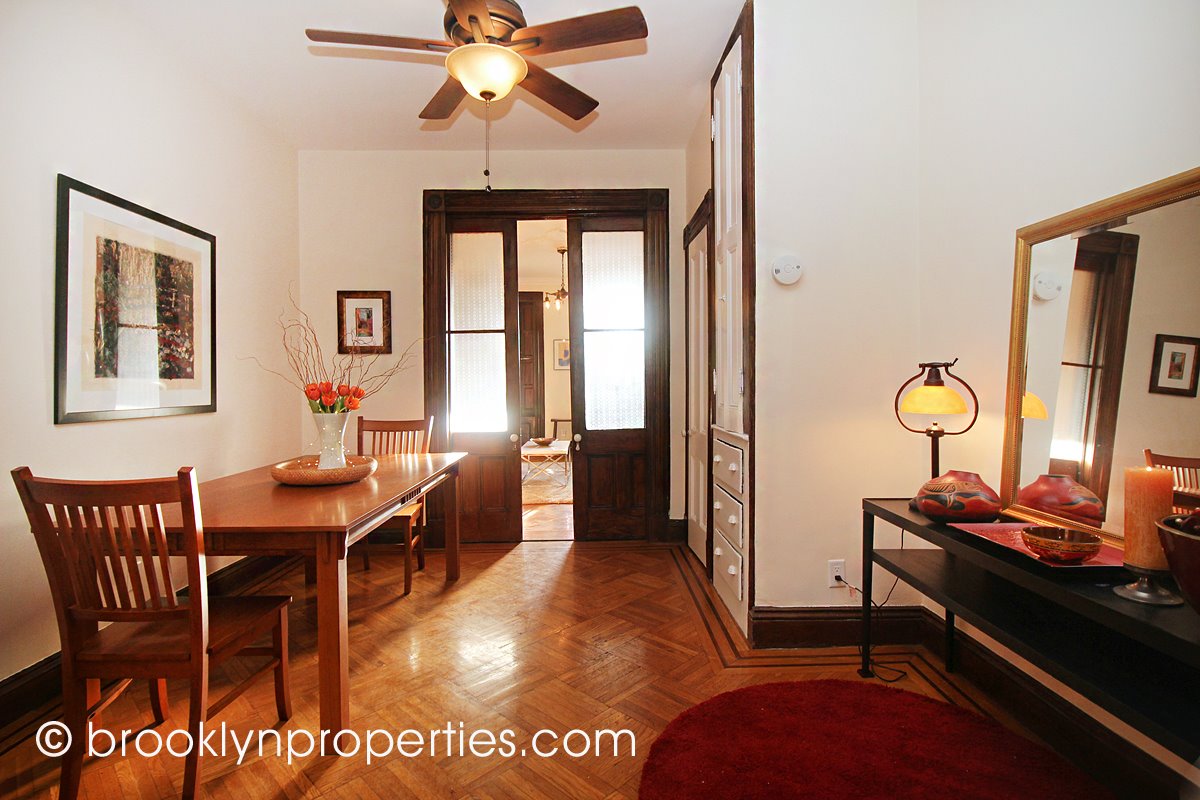 BkProperties's tweet photo. OPEN HOUSE: Sun, March 8th 1-2:30pm. Address: 569 10th Street. 3 FAMILY B’STONE…PLENTY OF ROOM FOR YOU + INCOME TOO! $2.889M. Contact:Trisha@brooklynproperties.com
 #Brooklyn #OpenHouse  #forsale #parkslope https://t.co/o09MinEWDy