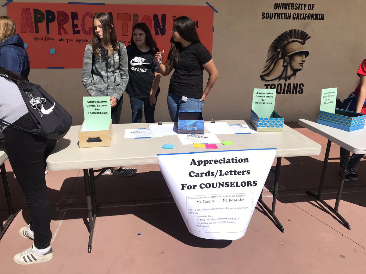 SOMBuccaneers's tweet photo. SOM students civically engaged in peaceful demonstrations. https://t.co/l4MzMkFWQo