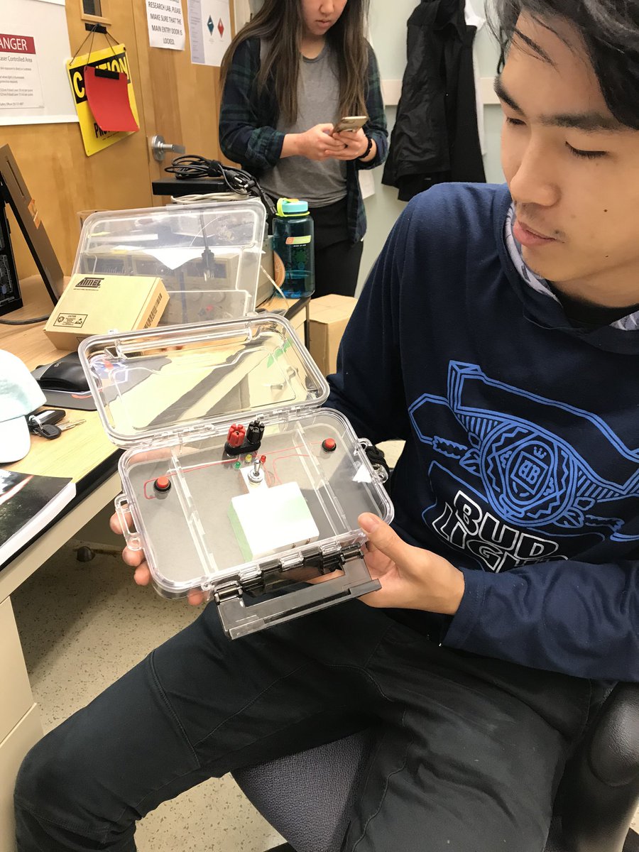 UVicRocketry's tweet photo. Our propulsion and hybrid teams have been hard at work this season, developing the propulsion system for Hyak-3, but also for our hybrid test engine Mule-1. From valves, to controls, to igniters, if it relates to a big flame, it’s propulsion. 🔥🚀 https://t.co/Wcc9oeOUW2