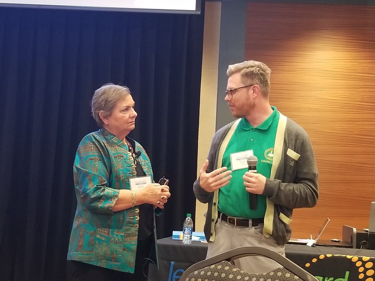 amt53197's tweet image. Noel Hart @SmartNHart had the opportunity to clarify his project goal with Joellen Killion @jpkillion using the feedback process, the dynamic,  dialogic process between learner and learning partner.  @LearningFwdGA @CCPSProfLearn #LFGApln @LearningForward