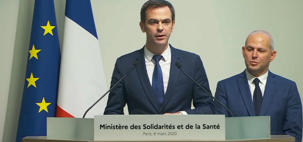 Les pharmacies sont autorisées, par arrêté du ministre de la Santé, à produire leur propre solution hydroalcoolique bfmtv.com/economie/les-p… via @BFM_eco