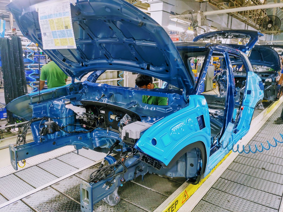 kushanmitra's tweet photo. From coils of steel to a finished car, read as I tell you how #MetalToExcellence happens at the @HyundaiIndia factory outside Chennai in today's @TheDailyPioneer and online https://t.co/ZawunXqZqf