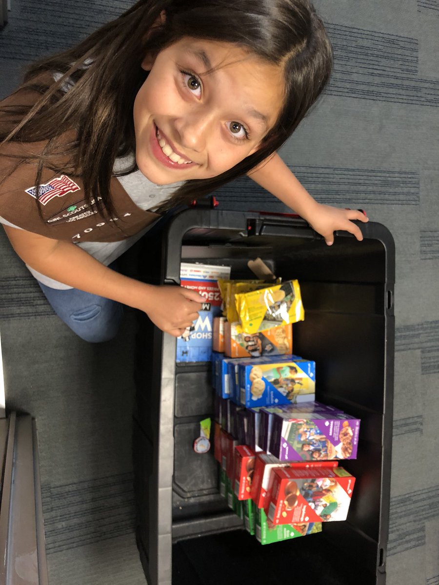 Give London your support Newmusiccookies.com 
#walkoutwinner Let's make sure she hits her goal and gets to go to Disneyland.  #playinghookieforthecookie