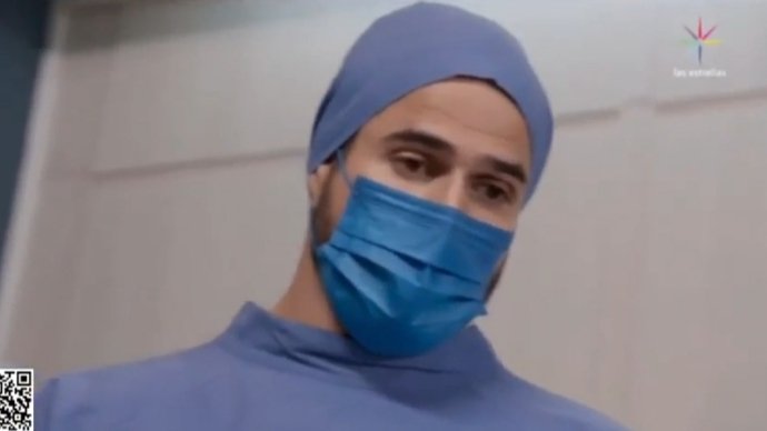 DaniArenasCol's tweet photo. #CollagesYCapturas #8Parte #MejoresMomentos #DavidParedes @DanArenas
#Capitulo84 @MedicosOf #MedicosLineaDeVida #ConLasEstrellas #TeamMedicos #finalfelizparadavina A 2 Días del gran final, este Domingo 8 de Marzo 9:00 P.M México por @Canal_Estrellas #FelizFinDeSemanaATodos 😘❤🙏🏼 https://t.co/BLLRIcOAqr