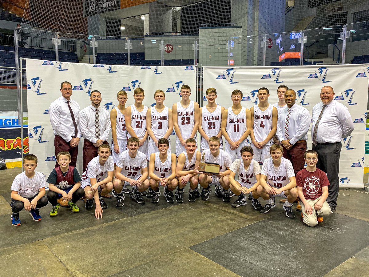 CalMumHoops's tweet photo. SECTIONAL CHAMPIONS!!! Varsity boys pick up the 72-43 win over York to capture their 2nd straight C3 title!!! @MolisaniVinny was named Tournament MVP and led with 29 pts. @JCLaursen10 and @kjwade04 made All-Tournament team. Andy Bickford received the Sportsmanship award. #CMHoops https://t.co/AFG9UFU5aO