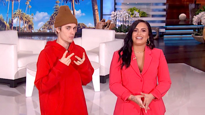 TheBiebsFtDemi's tweet photo. "Demi and Justin hate eachother, they're not even friends!1!1"
Yeah, ok boomer. 😽❤
#JustinBieber #DemiLovato #Justemi #EllenShow #JustemiOnEllen https://t.co/EViKZ7WiLX