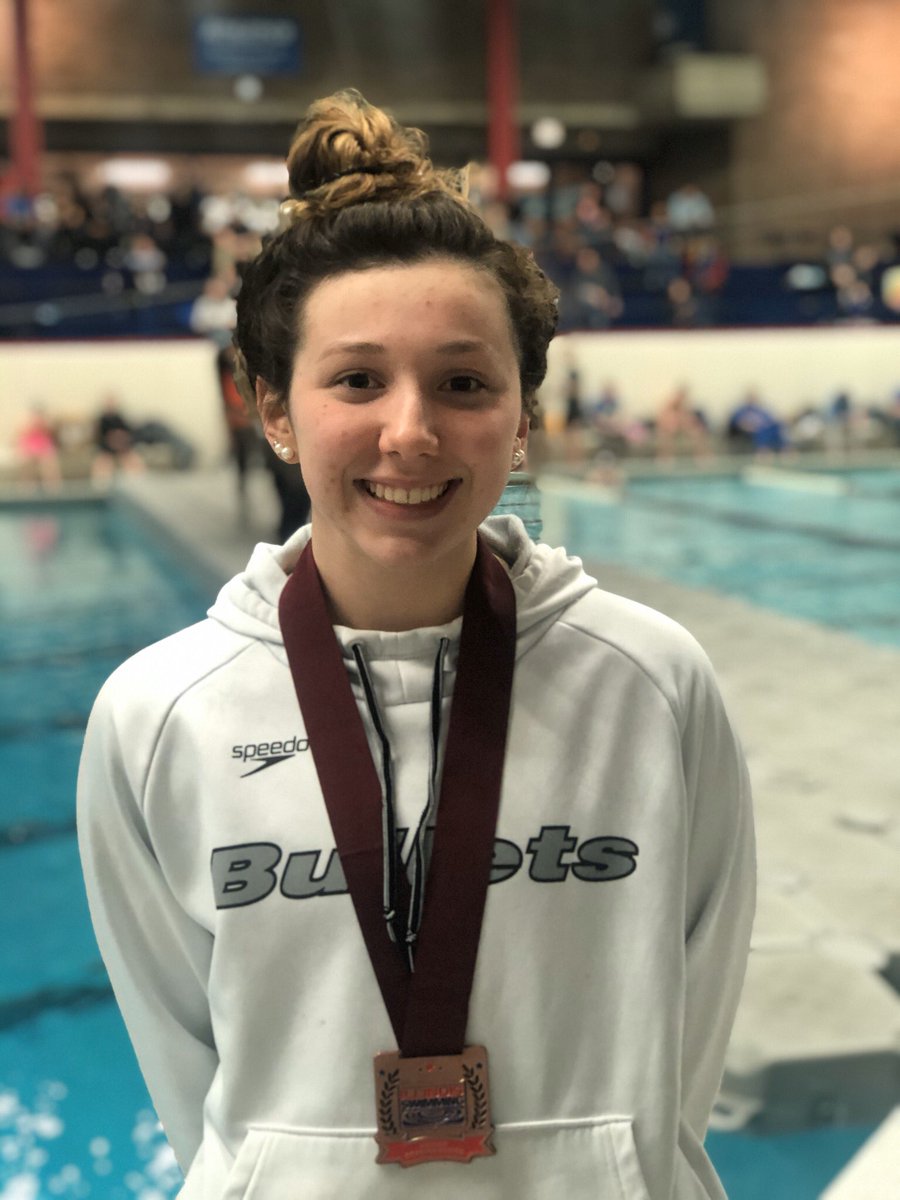 AcademyBullets's tweet photo. Madeline races to 8th with a strong second 50 in the 100 breast #Bulletswintertour2020 https://t.co/ysyCn19kLn