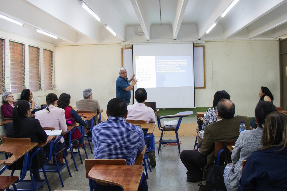 UEFPEM's tweet photo. #NoticiasEfpem
En el segundo día del Congreso Nacional de Currículo, se desarrollaron mesas de trabajo abordando temas de formación ciudadana, experiencias de reformas curriculares, interculturalidad, investigaciones curriculares, entre otros.
#EfpemUsac #EfpemUsacPorMásDe50años https://t.co/MIESbPlC72