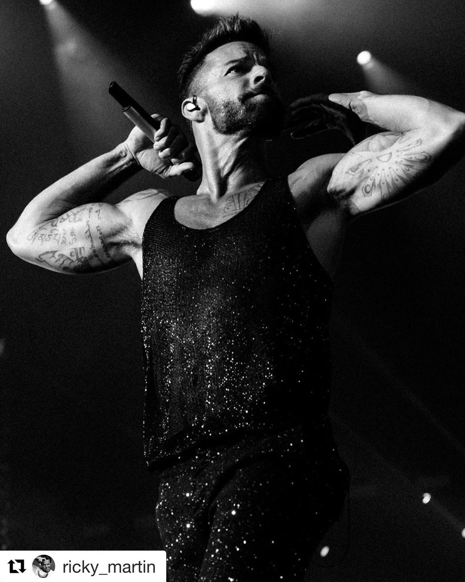 Ricky Martin tweet media