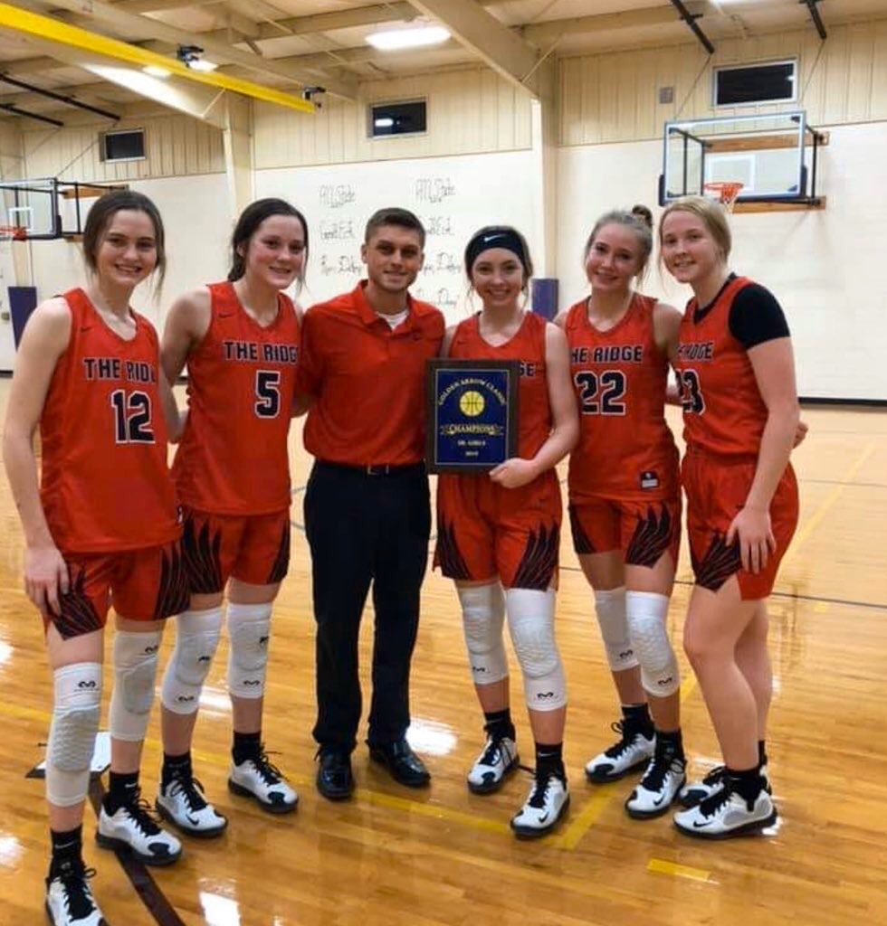 CavinReed's tweet photo. These last 7 months of internship were the best I could have asked for &amp; more! I learned so much from the @PRHS_LadyHawks &amp; @PRHS_Basketball coaches, these girls, &amp; the students I got to work with. Thank you PR for taking me under y’alls wing! These programs are going places!!! https://t.co/UUrqAjrPIL