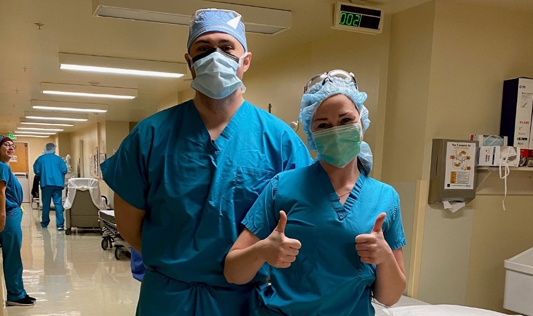 In honor of March being National Athletic Training Month, check out O+FS Athletic Trainers in action, teaching an arthroscopy lab with #Depuy #Mitek and assisting in surgery! #NATM2020challenge <a href="/NATA1950/">NATA</a>