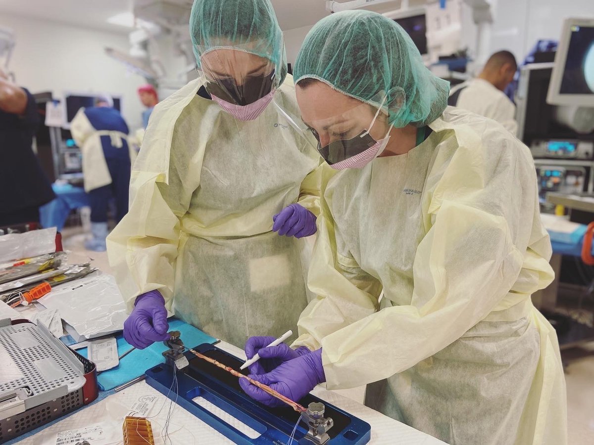 auksatc's tweet image. RT 503ATHLETE: In honor of March being National Athletic Training Month, check out O+FS Athletic Trainers in action, teaching an arthroscopy lab with #Depuy #Mitek and assisting in surgery! #NATM2020challenge NATA1950