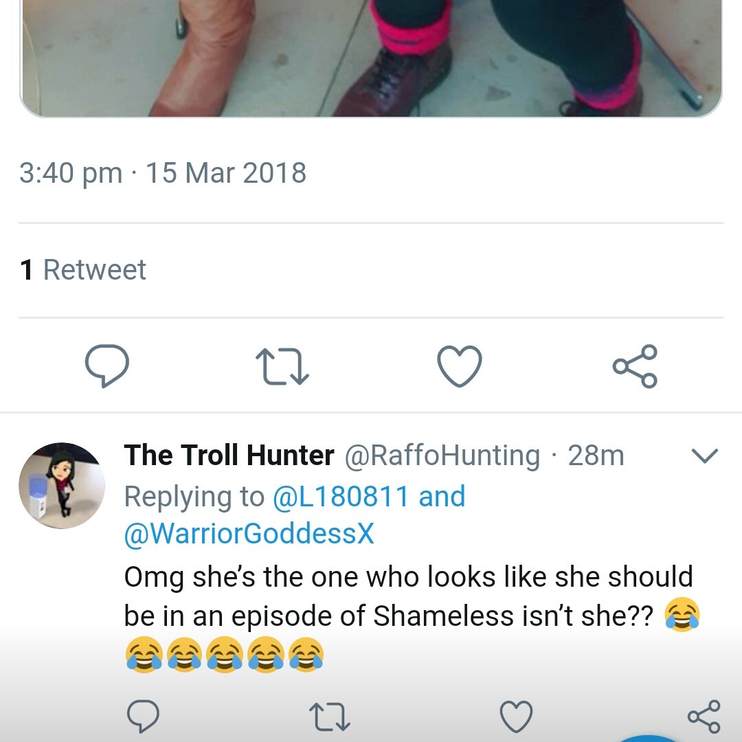 Lisa went through our tl’s, found a pic of us which we uploaded as part of a CSA Awareness raising day & tweeted it, mocking a tweet re: her MH, when she was feeling helpless & having a manic episode. She called her attack dogs on who bombarded her with insulting comments.17/