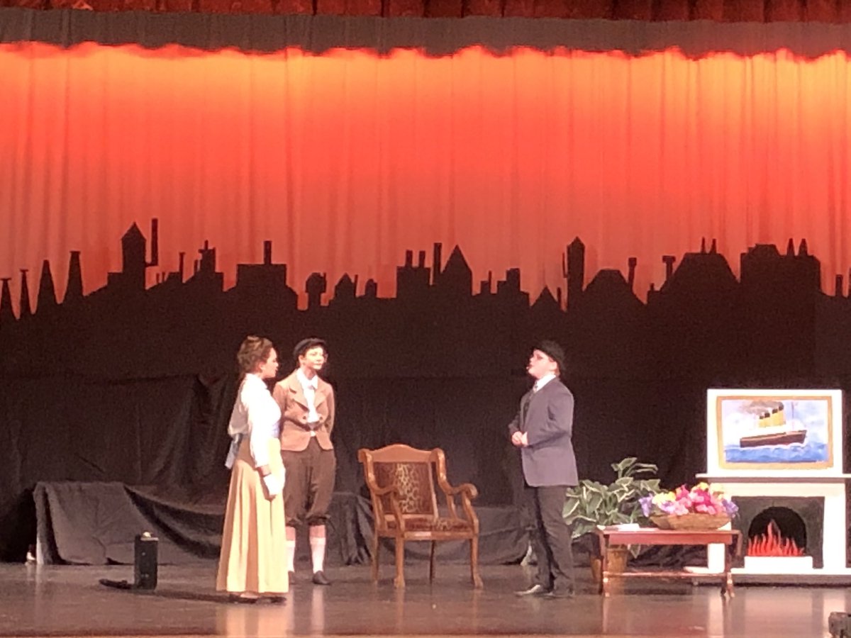CM_Patriots's tweet photo. If you happened to miss tonight’s amazing performance, come out tomorrow night and catch Mary Poppins Jr.  What a fantastic show!  #WestShoreProud #CMSproud https://t.co/lId7vOiYdy
