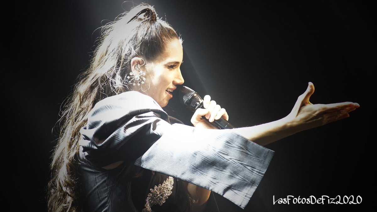fizantonio's tweet photo. "Que si la sangre se me envenena,
me sale la gitana" @IndiaMartinez
@FANSDINDIAM @noticiascyl #CAEM #Salamanca https://t.co/1lwjzkTD5s