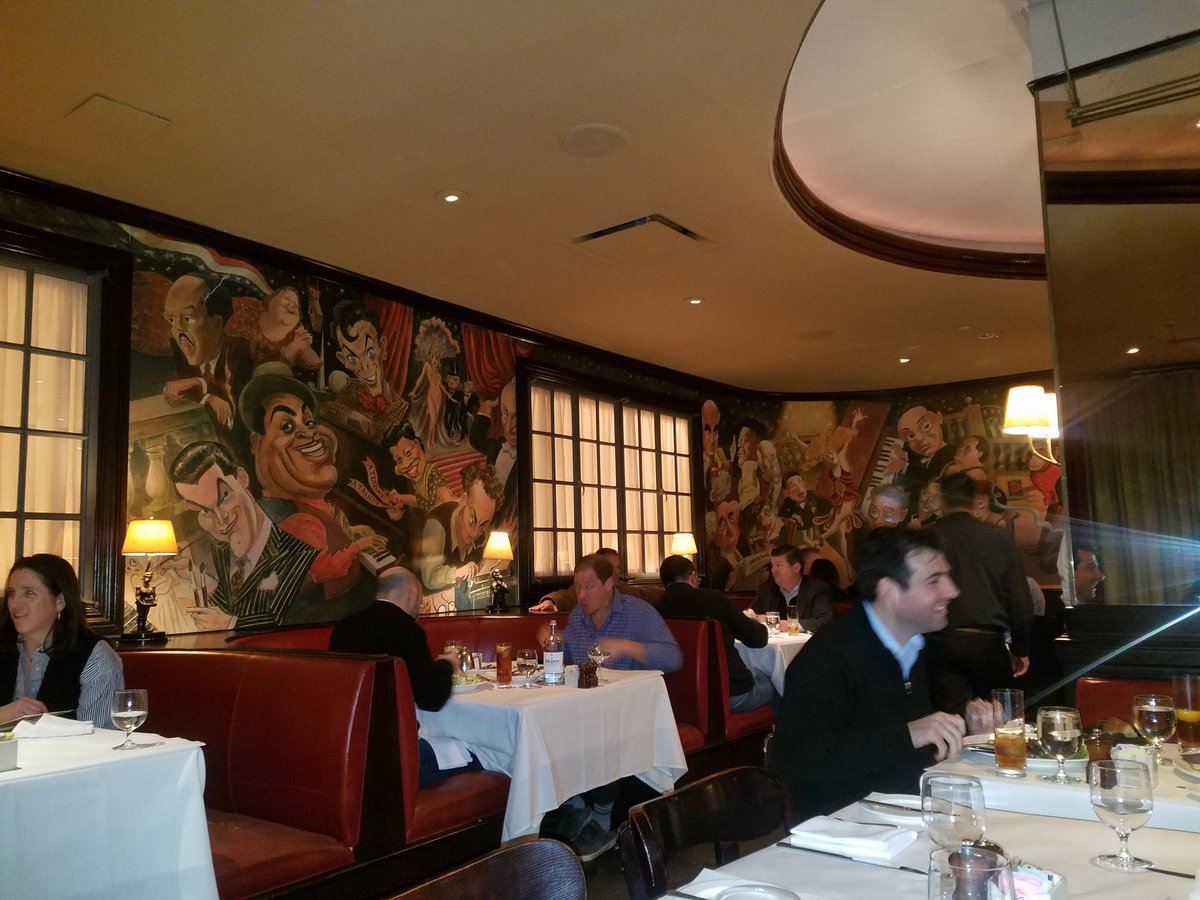 BetsyKim's tweet photo. Top 100 Reasons to ❤NY #29 @MonkeyBarNYC w/ #EdSorel mural @HotelElyseeNYC (sadly where Tennessee Williams died). NY sendoff 😭 for my beautiful friend @angelamichellis heading back to LA! 🌞 Thank you, @graydoncarter #NYC. https://t.co/Fcj2Eyhwex